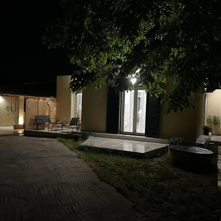 Feriehus Corfu River House Potamós