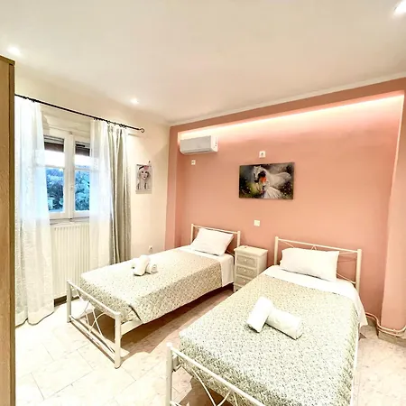 Feriehus Corfu River House