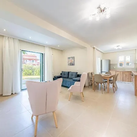 Corfu River House & Luxury *